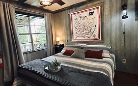 Acorn Hideaways Canton Gold Panner Bunkhouse King Bed